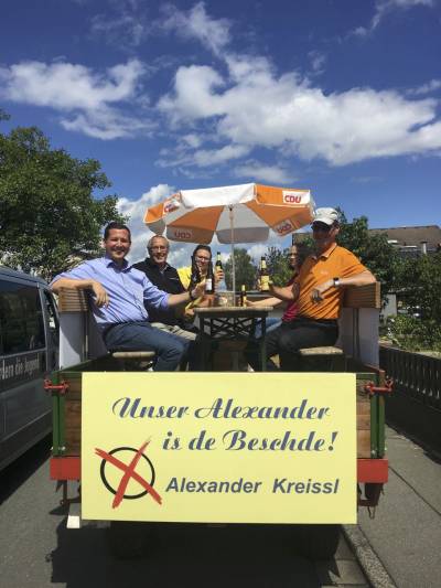 Neben Dieter Lang auf dem Traktor waren diesmal dabei: Alexander Kreissl, Rudolf Bimczok, David Grimme , Cornelis Lietz und J�rgen Neipp