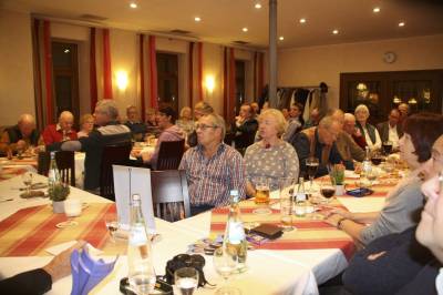 Die Themen Sicherheit und kommunale Finanzen trafen das Interesse der zahlreichen Besucher.