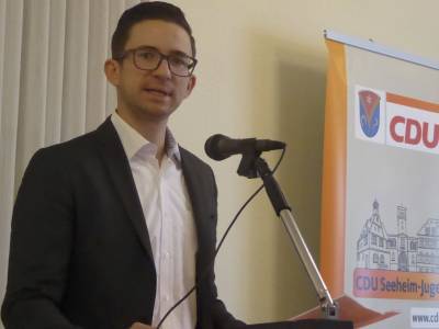 David Grimme betonte in seiner Neujahrsansprache die Bedeutung des Ehrenamts f�r unsere Gesellschaft.