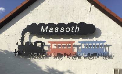 Donnerstag fand die Besichtigung von Massoth Elektronik in Malchen statt.