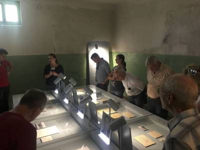 Einige sehr bedr�ckende Einzelschicksale der oft willk�rlich Inhaftierten konnten rekonstruiert werden.