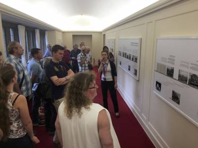 In einer sehr guten F�hrung wurden die historischen Zusammenh�nge bestens geschildert.