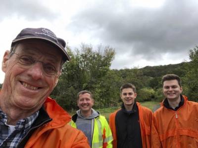 Dank des trockenen Wetters war die Stimmunge gut. Es wurde reichlich M�ll aufgesammelt.