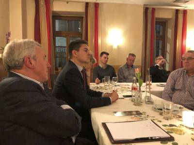 Klimaschutz voranbringen mit Emmisionshandel und technischen Innovationen, aber nicht durch Verbotspolitik.