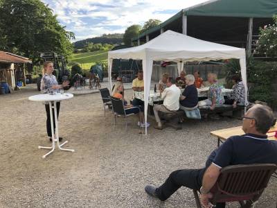 Lea Hoffner erz�hlte von ihrer erfolgreichen Karriere im Western Dressurreiten und dem intensiven Trainingsaufwand.