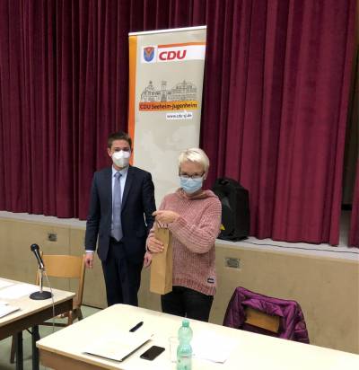 Danke an Gabi Pauker-Bu� f�r die souver�ne Sitzungsleitung!