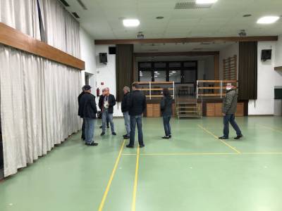 Ein gro�es Thema in Balkhausen war die Umnutzung der nicht mehr gebrauchten Kegelbahn als Lagerraum f�r Vereine.