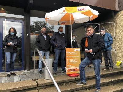 Bereits beim ersten Termin am 5.10. ergaben sich zahlreiche sehr informative gespr�che mit vereinen und B�rgern.