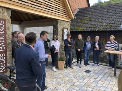 Der Vorsitzende Max Panhans konnte zahlreiche interessierte Besucher begr��en.